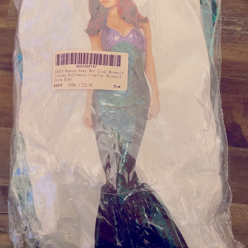 Halloween costume